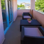 Paus By Interhome
