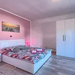 Dom wakacyjny Paus By Interhome Orihi