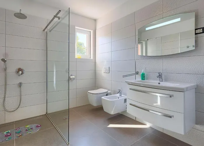 Paus By Interhome Holiday home Orihi